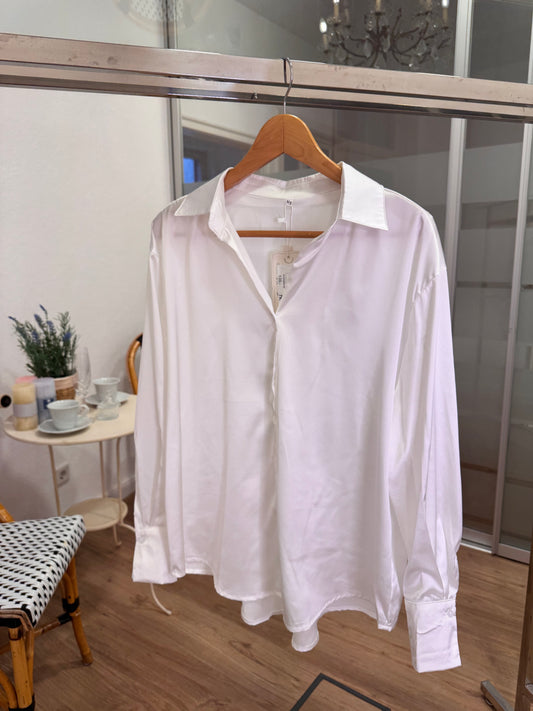 Elegante Satinbluse