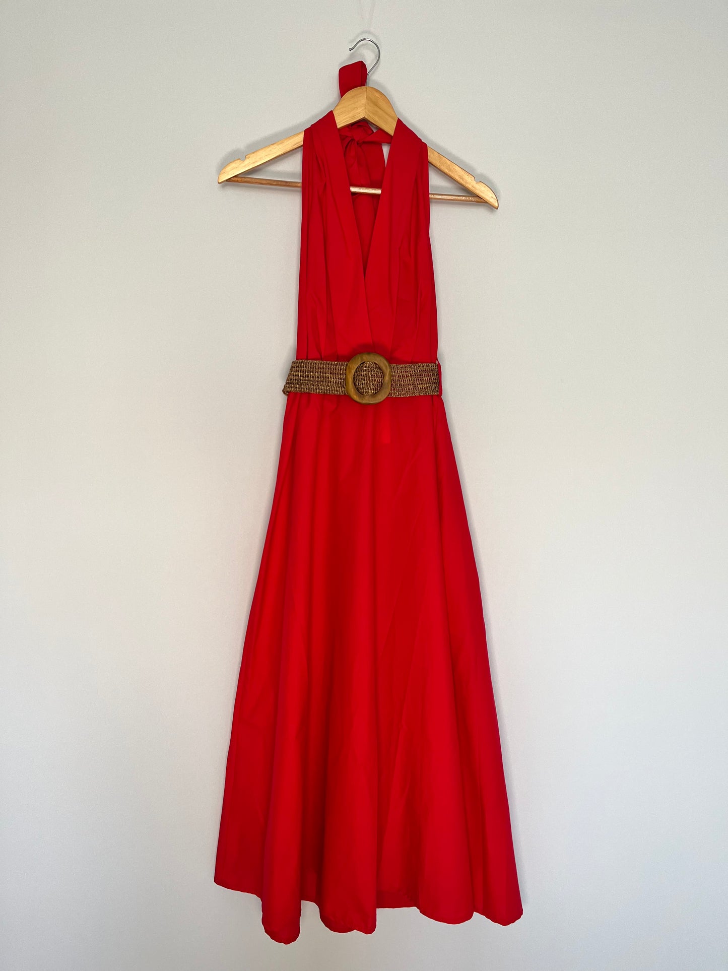 Maxikleid mit Nackenschleife