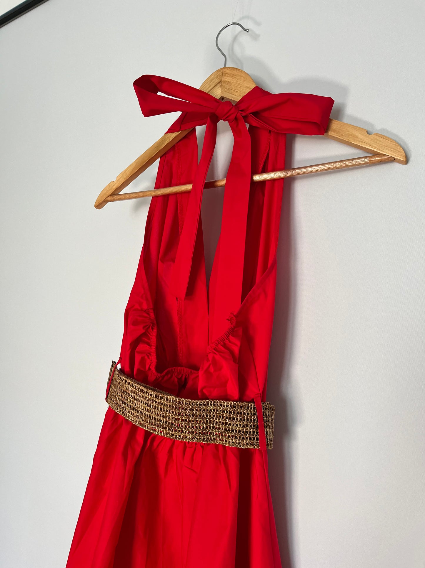 Maxikleid mit Nackenschleife